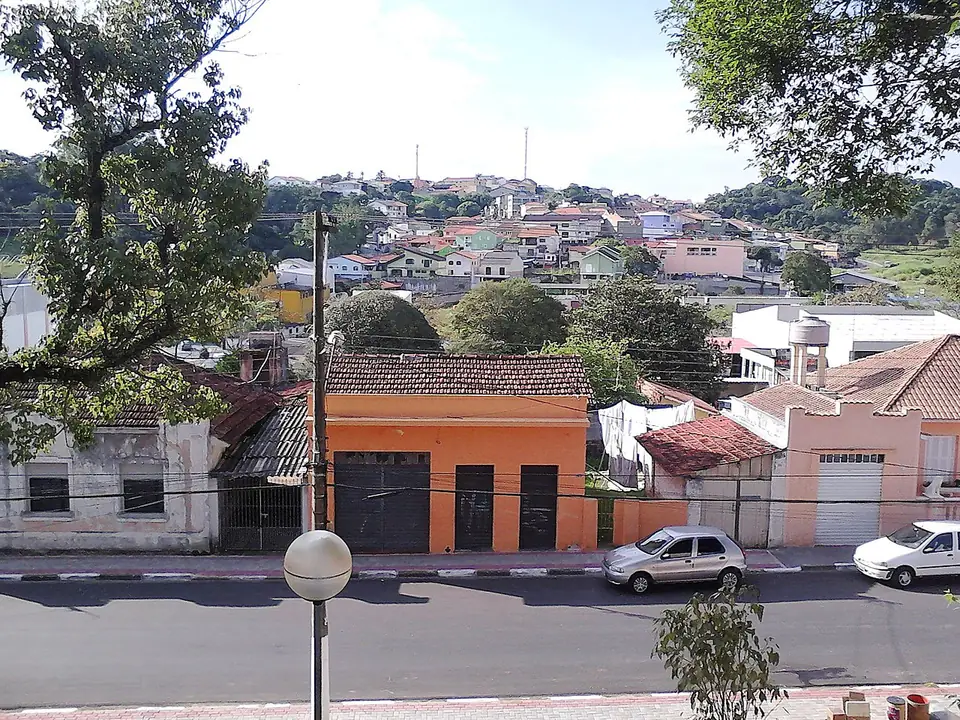 Praça da Matriz, no centro de Arujá